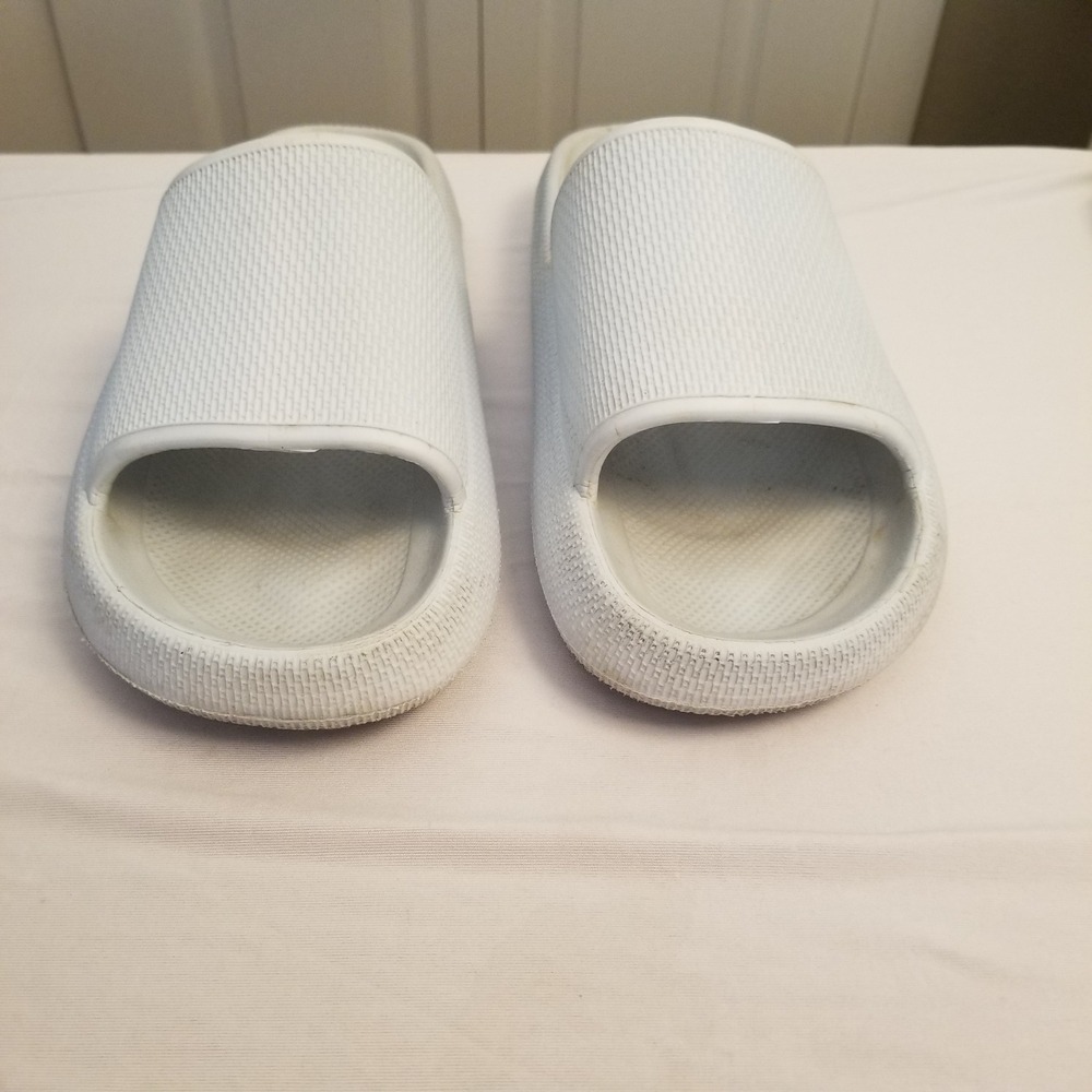 Slides Thick Sole Cushion Foam Sandals Open Toe Comfort Slides Womens M7/8